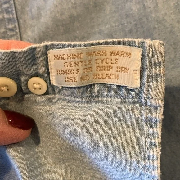 Nordstrom Mens Denim Button Down. Xtra buttons. Size 15R. 100% Cotton.‌‌ - Picture 11 of 11